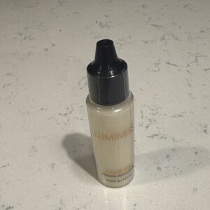 Luminess Airbrush Primer - Cream Shade